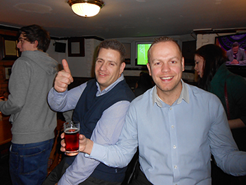 Smasher Thompson and Webmaster Kev look vaguely awake at The Smugglers.