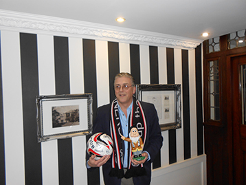 The Logistics Director with The Gaffer at the Vine Hotel, Skegness.