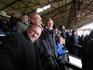 The Dean of Fitness (clearly missing the Battleaxe), The Chairman (in deep thought) Ray the Fish (looking hopeful), Sophie and Mattie (excited) Coleen (freezing).