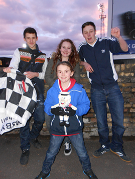 Jack Tone (musical impresario), Rhi Whittleton and Brad from Cleethorpes were delighted to meet Sophie and Mattie.