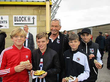 Henry was excited to introduce Jack Lyons, Harley Thompson and Ben Grist to the Chairman of the Histon Mariners.